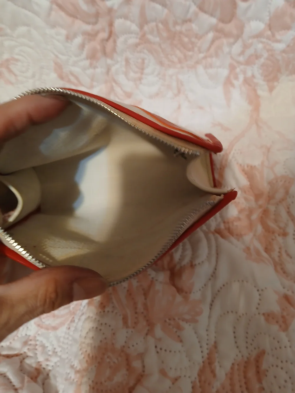 Vintage 70s Mickey Mouse Cream and Red Cartoon-Print Women's Wallet